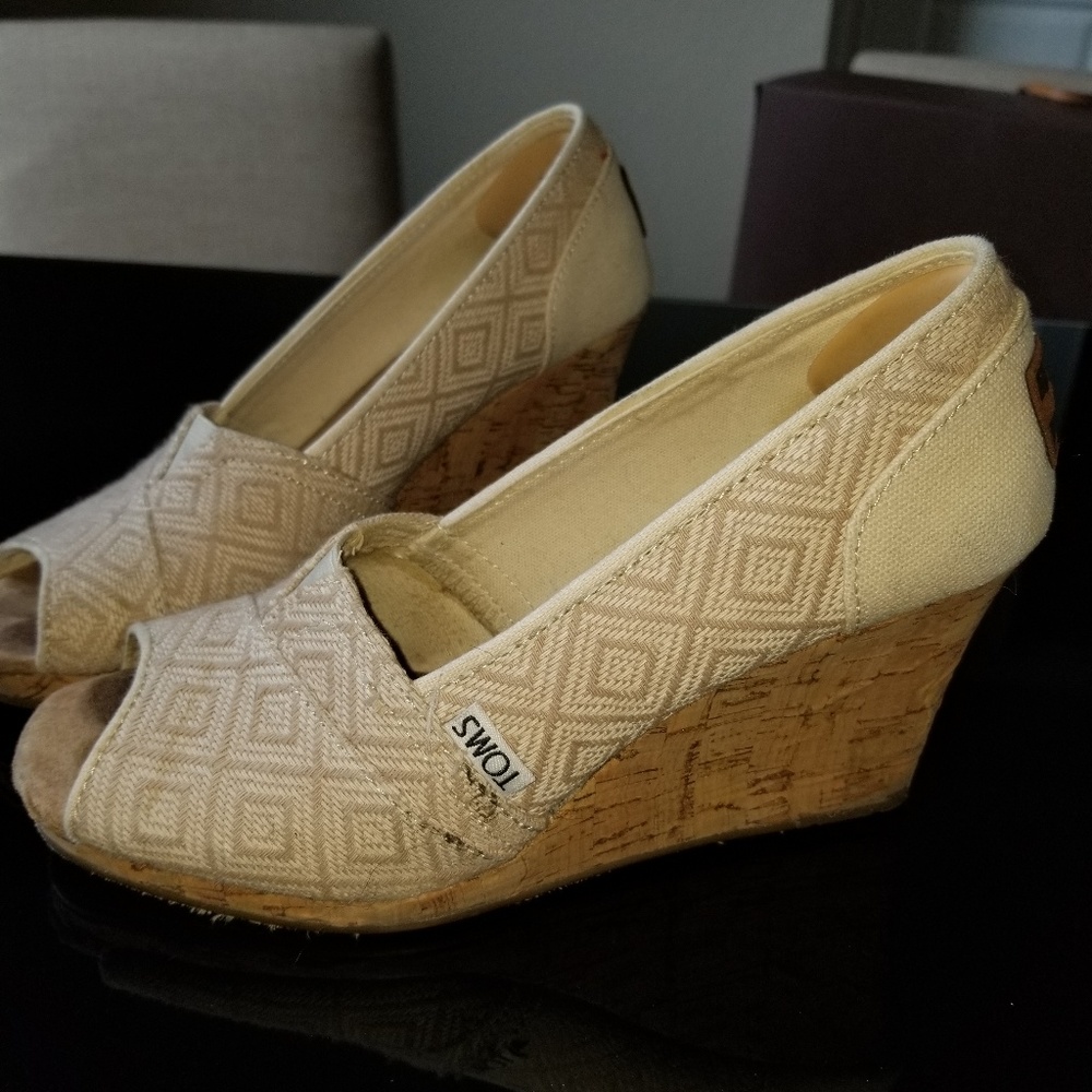 Toms wedge